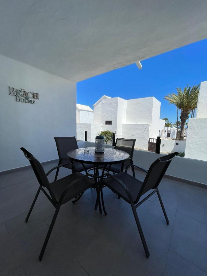 Blue Ocean Apartment Costa Teguise Exterior photo